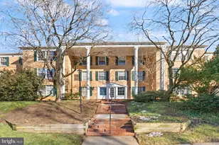 7661 Provincial Dr, McLean, VA 22102 - Photo 2