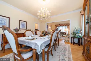 10805 Piney Pond Dr, Great Falls, VA 22066 - Photo 16