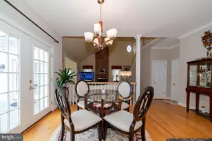 10805 Piney Pond Dr, Great Falls, VA 22066 - Photo 28