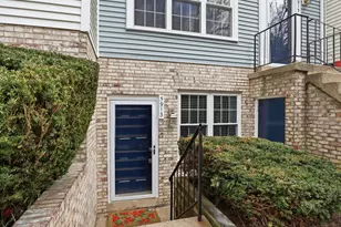 5913 First Lndg Wy, Burke, VA 22015 - Photo 2