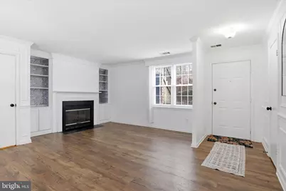 5913 First Landing Way #180, Burke, VA 22015 - Photo 8