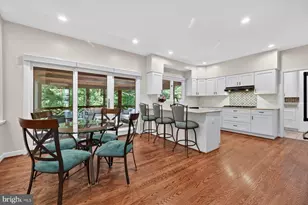8704 Margaret Ln, Annandale, VA 22003 - Photo 10