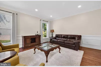 8704 Margaret Lane, Annandale, VA 22003 - Photo 6