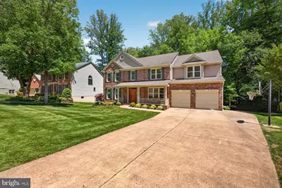 8704 Margaret Lane, Annandale, VA 22003 - Photo 2