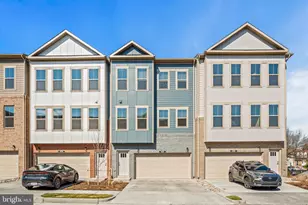 6232 Folly Ln, Alexandria, VA 22315 - Photo 1