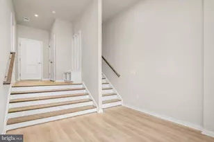 6232 Folly Ln, Alexandria, VA 22315 - Photo 8