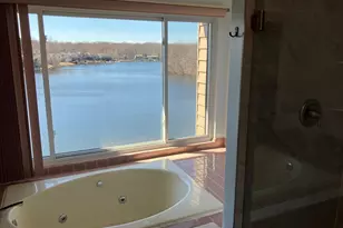 11152 Harbor Ct, Reston, VA 20191 - Photo 6