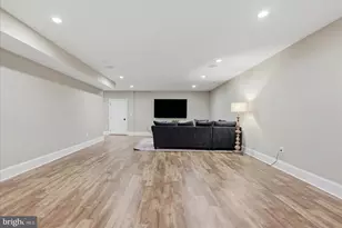 802 Cottage St SW, Vienna, VA 22180 - Photo 84