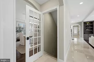 802 Cottage St SW, Vienna, VA 22180 - Photo 68