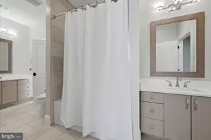 802 Cottage St SW, Vienna, VA 22180 - Photo 62