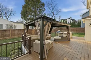 802 Cottage St SW, Vienna, VA 22180 - Photo 74