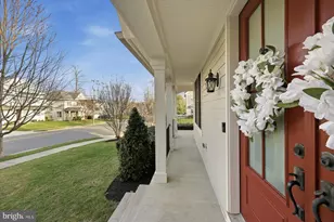 802 Cottage St SW, Vienna, VA 22180 - Photo 8