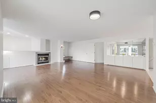 2118 Owls Cove Ln, Reston, VA 20191 - Photo 10