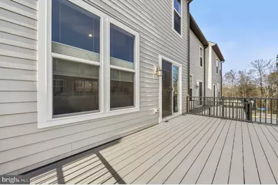 2433 Liberty Loop, Herndon, VA 20171 - Photo 12