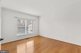 4608 Battenburg Ln, Fairfax, VA 22030 - Photo 32