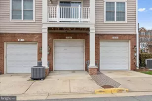 4608 Battenburg Ln, Fairfax, VA 22030 - Photo 36