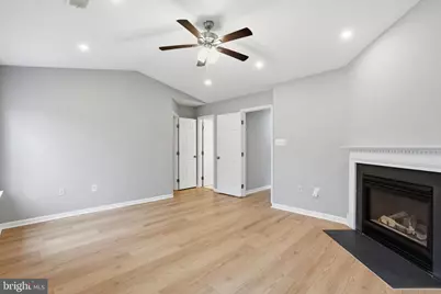 7730 Shadowcreek Terrace, Springfield, VA 22153 - Photo 22