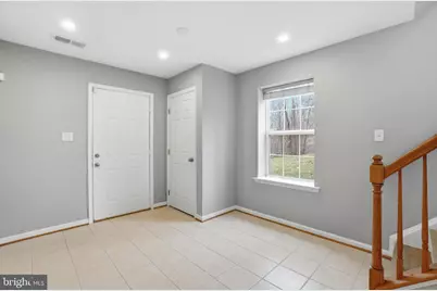 7730 Shadowcreek Terrace, Springfield, VA 22153 - Photo 4