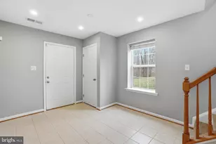 7730 Shadowcreek Terrace, Springfield, VA 22153 - Photo 4