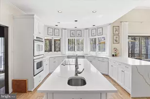 12709 Mill Glen Ct, Clifton, VA 20124 - Photo 10