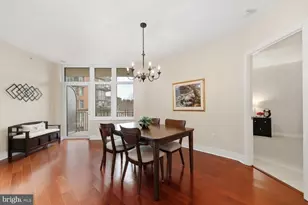 8220 Crestwood Heights Dr, McLean, VA 22102 - Photo 10