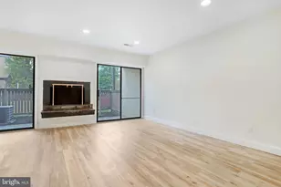 8067 Pantano Pl, Alexandria, VA 22309 - Photo 6