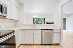 8067 Pantano Pl, Alexandria, VA 22309 - Photo 20