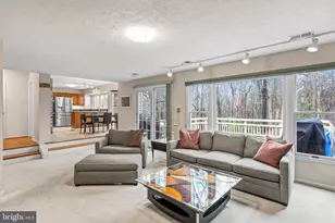 11670 Gilman Ln, Herndon, VA 20170 - Photo 28