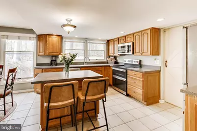 8404 Chillum Court, Springfield, VA 22153 - Photo 12