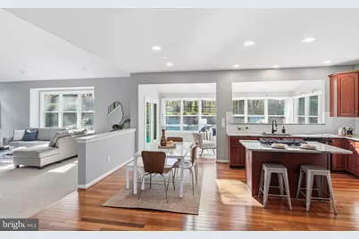 12731 Oak Farms Drive, Herndon, VA 20171 - Photo 8