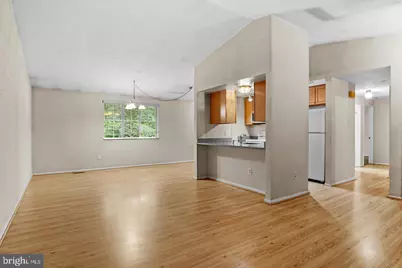 8406 Rainbow Bridge Lane, Springfield, VA 22153 - Photo 2