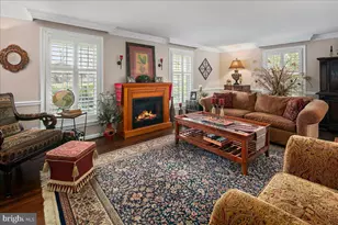 4202 Pickering Pl, Alexandria, VA 22309 - Photo 4