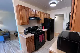 2318 Freetown Ct, Reston, VA 20191 - Photo 6