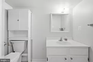 6404 Blarney Stone Ct, Springfield, VA 22152 - Photo 32