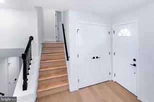 2308 William and Mary Dr, Alexandria, VA 22308 - Photo 2