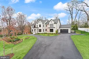 8230 Weller Ave, McLean, VA 22102 - Photo 4