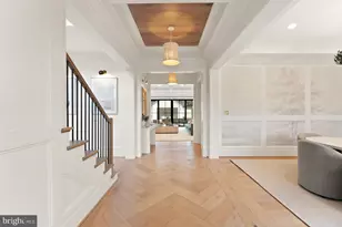 8230 Weller Ave, McLean, VA 22102 - Photo 6