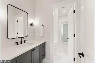 8230 Weller Avenue, McLean, VA 22102 - Photo 40
