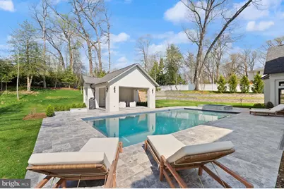8230 Weller Avenue, McLean, VA 22102 - Photo 2