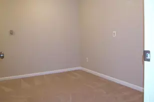 8502 Lakinhurst Ln, Springfield, VA 22152 - Photo 32