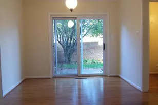 8502 Lakinhurst Ln, Springfield, VA 22152 - Photo 8