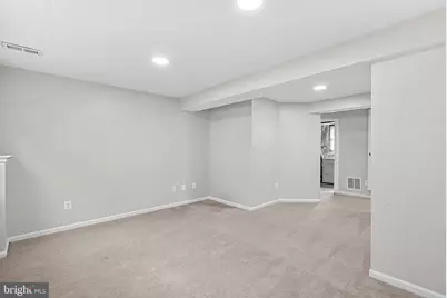 6511 Skylemar Trail, Centreville, VA 20121 - Photo 28