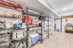 8619 Nanlee Dr, Springfield, VA 22152 - Photo 54