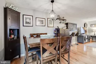 8280 Wold Den Ct, Springfield, VA 22153 - Photo 10