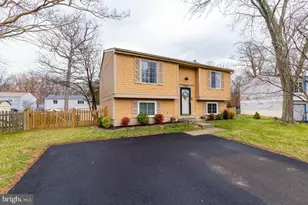 8280 Wold Den Ct, Springfield, VA 22153 - Photo 2