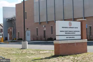 3093 Winter Pine Ct, Fairfax, VA 22031 - Photo 20