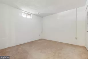 3093 Winter Pine Ct, Fairfax, VA 22031 - Photo 12