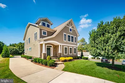 217 Pleasant Street SW, Vienna, VA 22180 - Photo 2