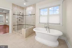 217 Pleasant St SW, Vienna, VA 22180 - Photo 54