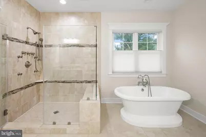 217 Pleasant Street SW, Vienna, VA 22180 - Photo 56